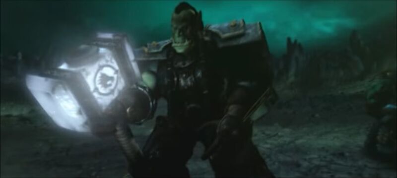 File:Thrall throwing Doomhammer at Mannoroth.jpg